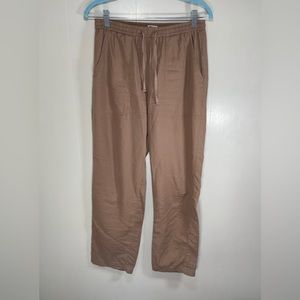 Billabong Women's Ankle Cropped Drawstring Pants in Light Brown